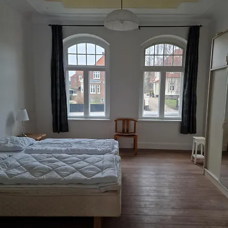 Patriciavilla Tæt På Centrum