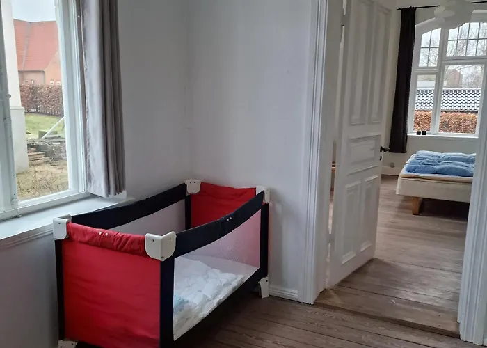 Patriciavilla Taet Pa Centrum Pensionat *